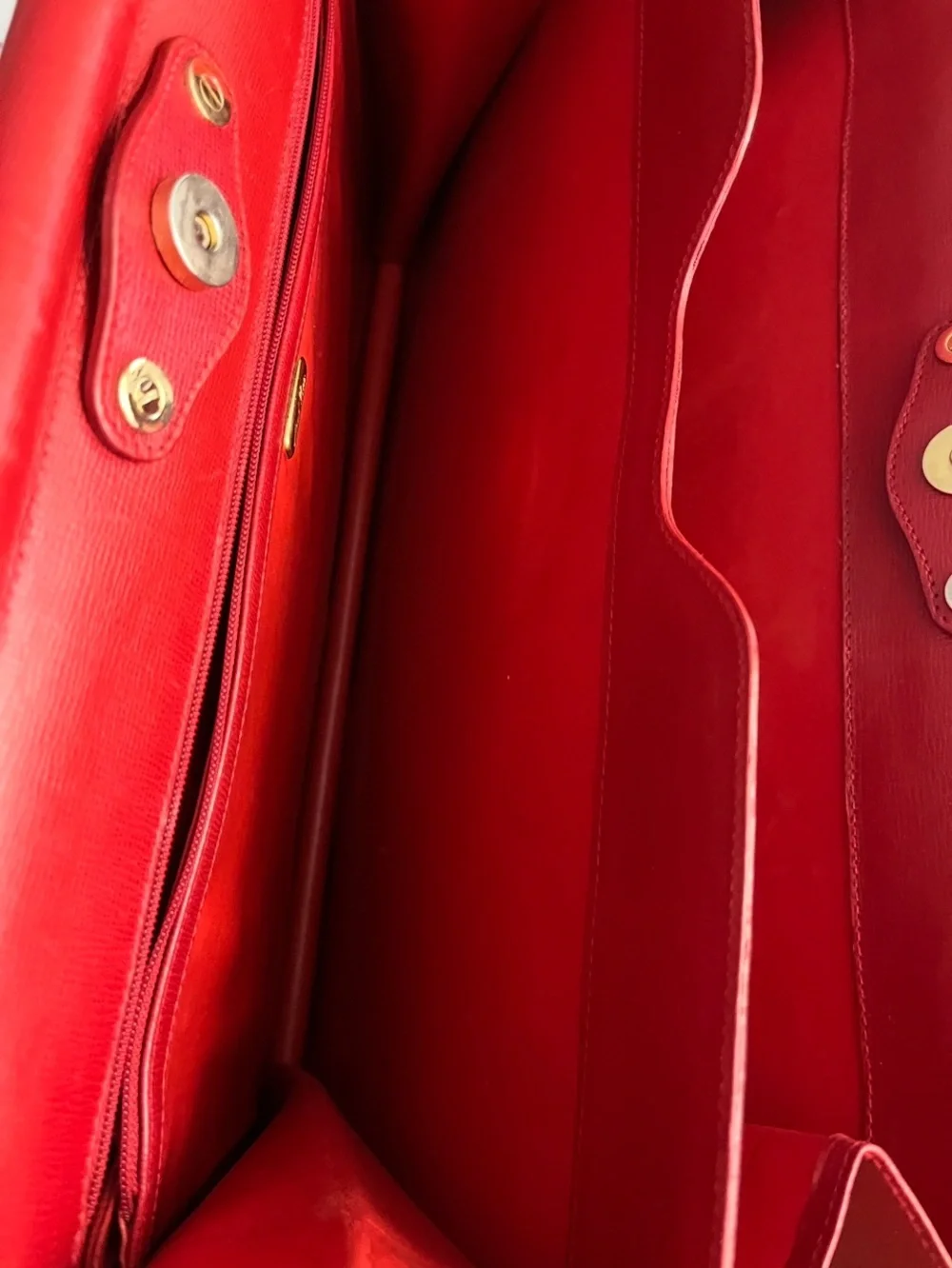 MARK CROSS RED GRAINED LEATHER ORGANIZER TOTE WITH GOLD SIDE HINGES